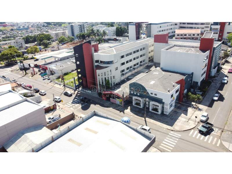 IMÓVEL COMERCIAL à venda no Santa Cruz: 