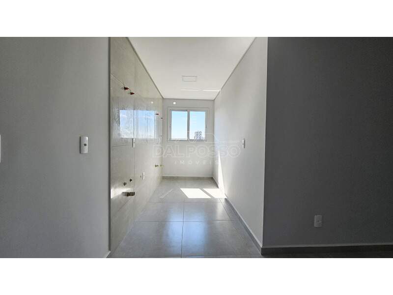APARTAMENTO à venda no Santana: 