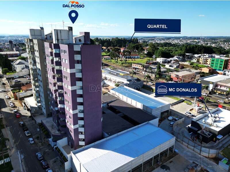 APARTAMENTO à venda no Centro: 