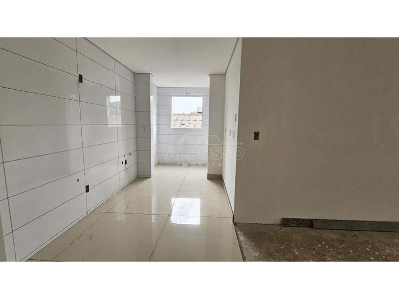 APARTAMENTO à venda no Santana: 