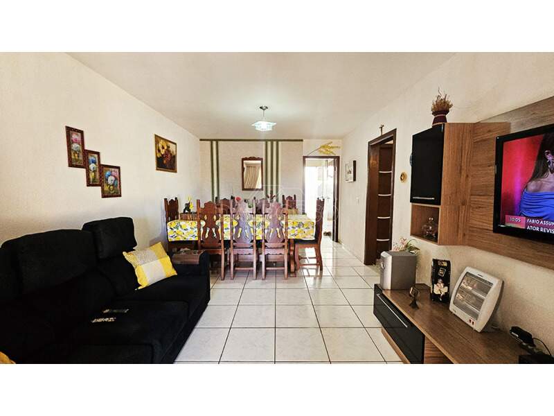 CASA à venda no Bonsucesso: 