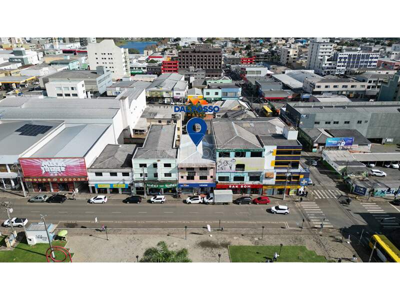 IMÓVEL COMERCIAL à venda no Centro: 