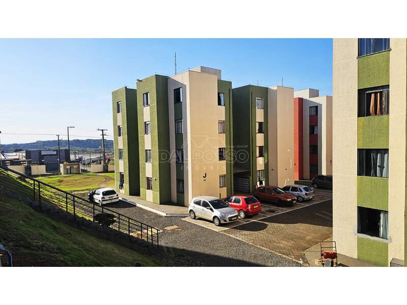APARTAMENTO à venda no Conradinho: 