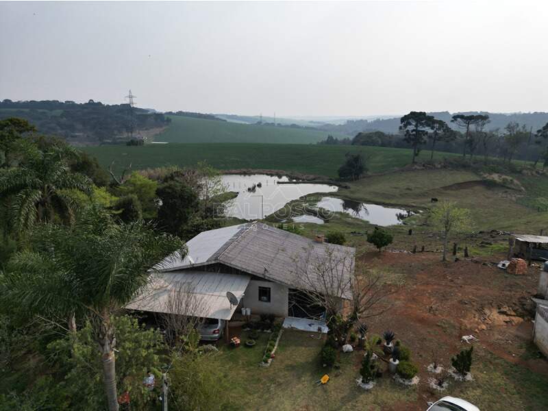 CHÁCARA à venda no ÁREA RURAL: 
