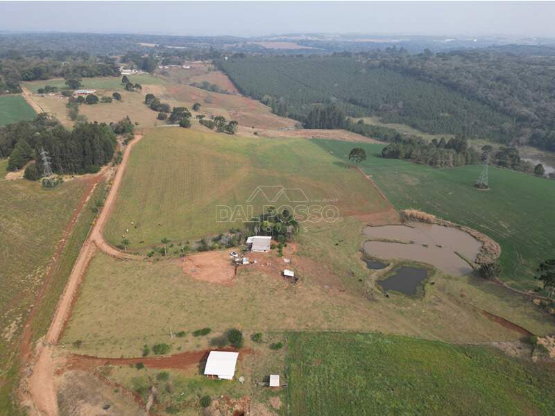 CHÁCARA à venda no ÁREA RURAL: 