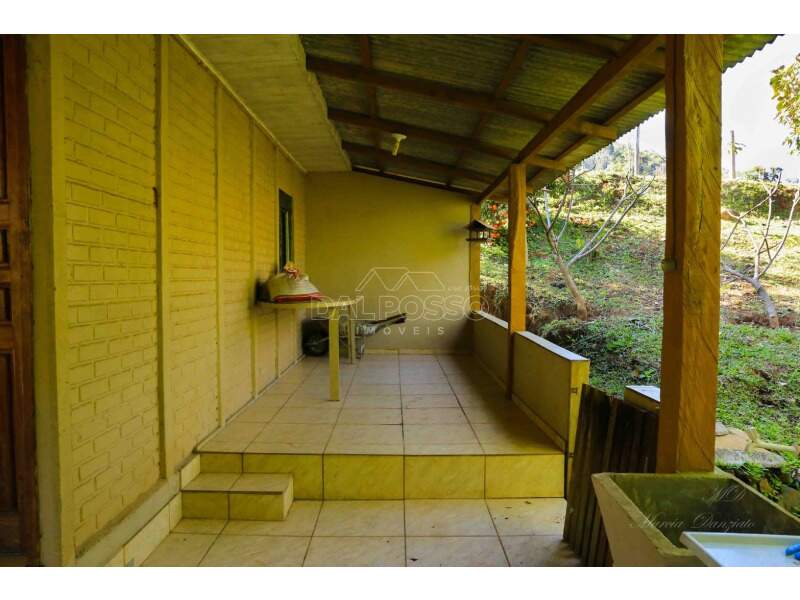 CASA à venda no INTERIOR: 