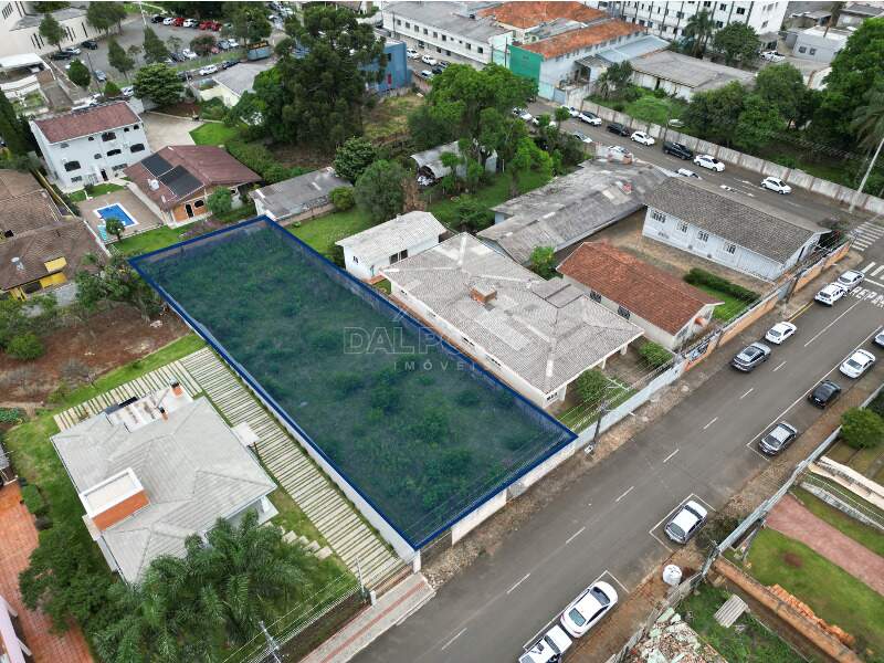 TERRENO à venda no Centro: 