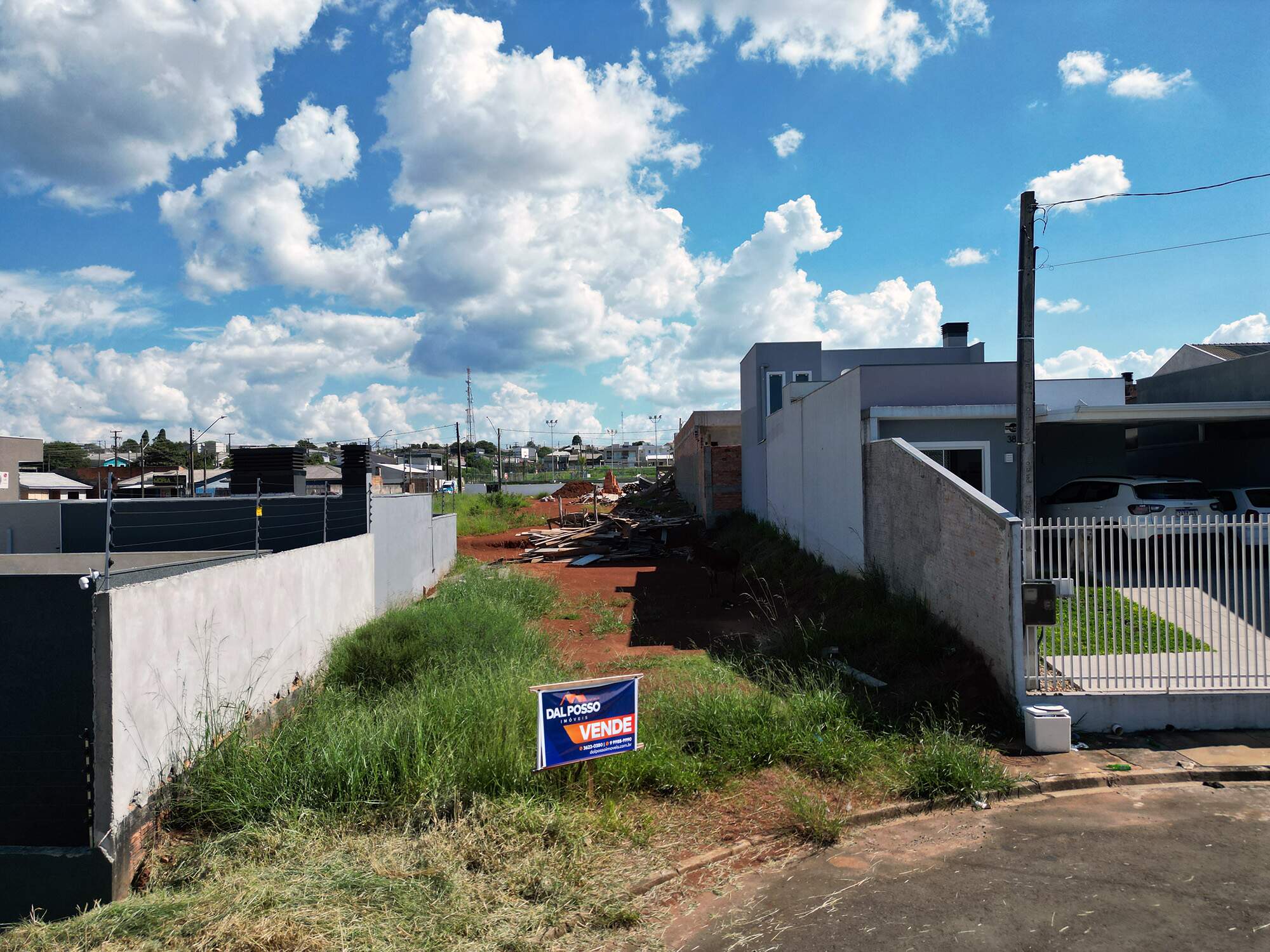 TERRENO à venda no ALTO DE SANTA MARIA: 
