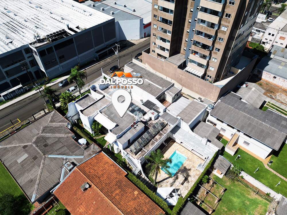 CASA à venda no Centro: 