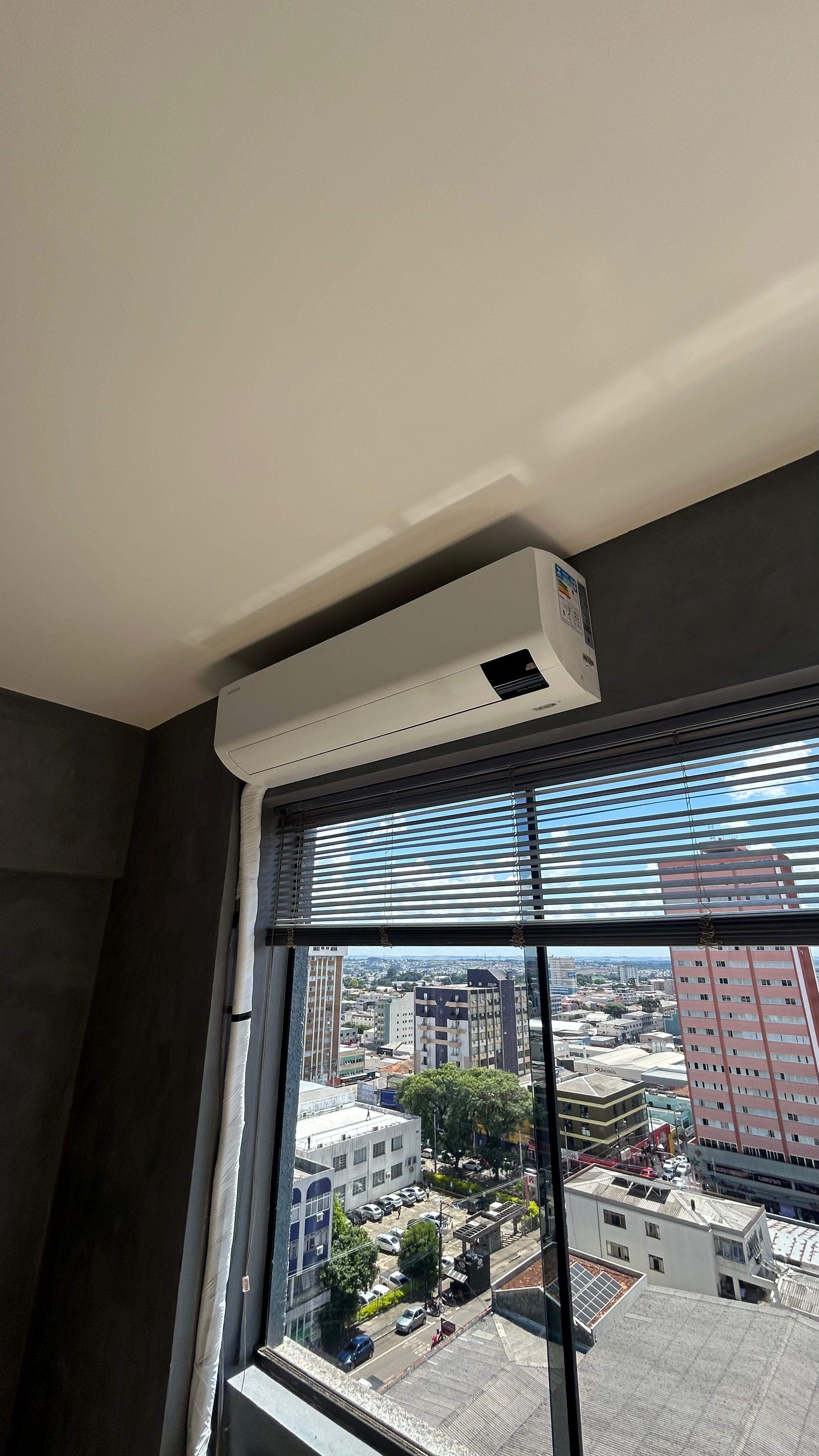 SALA COMERCIAL à venda no Centro: 