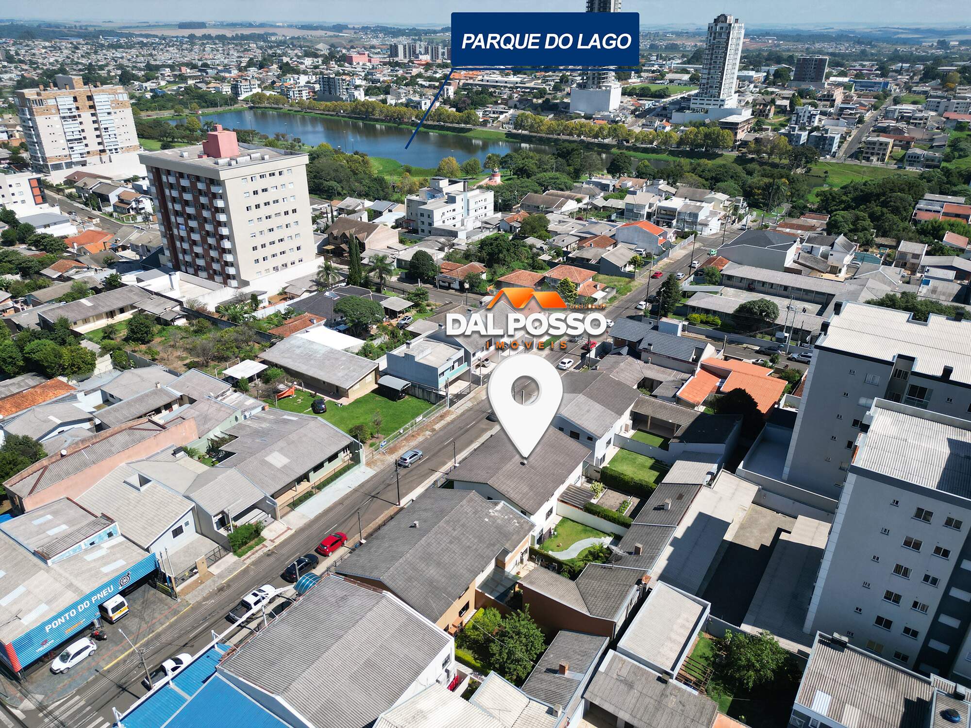SOBRADO à venda no Santa Cruz: 