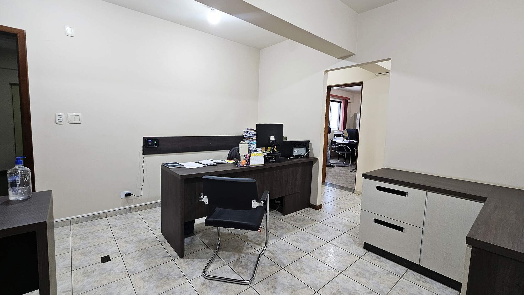 SALA COMERCIAL à venda no Centro: 