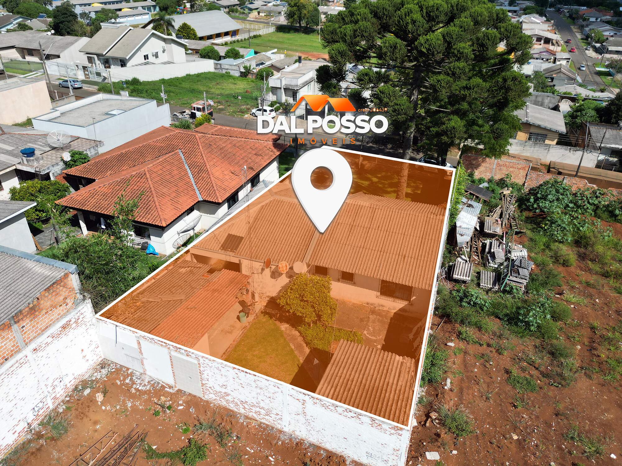 CASA à venda no JARDIM PINHEIRINHO: 