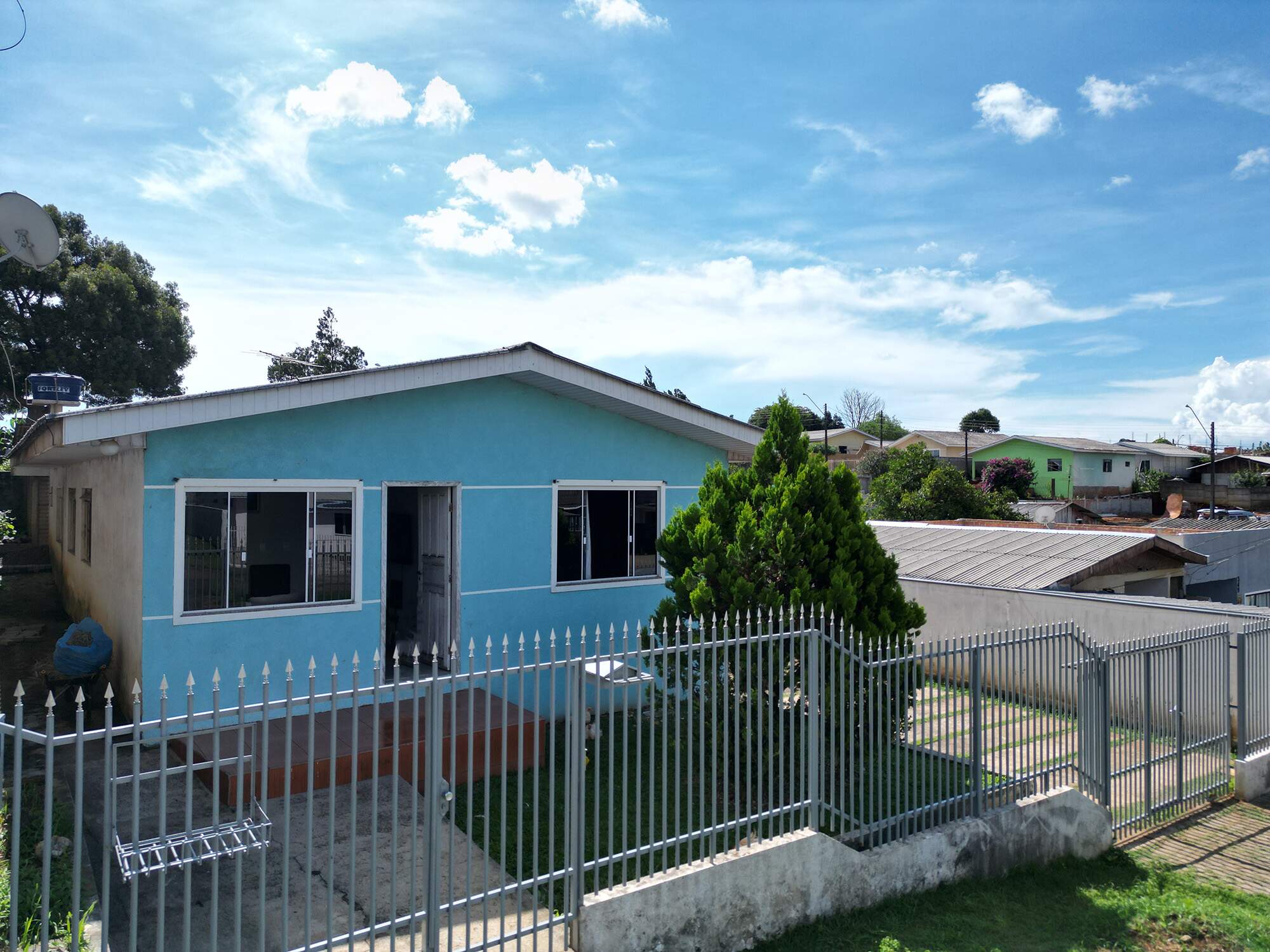 CASA à venda no Boqueirão: 