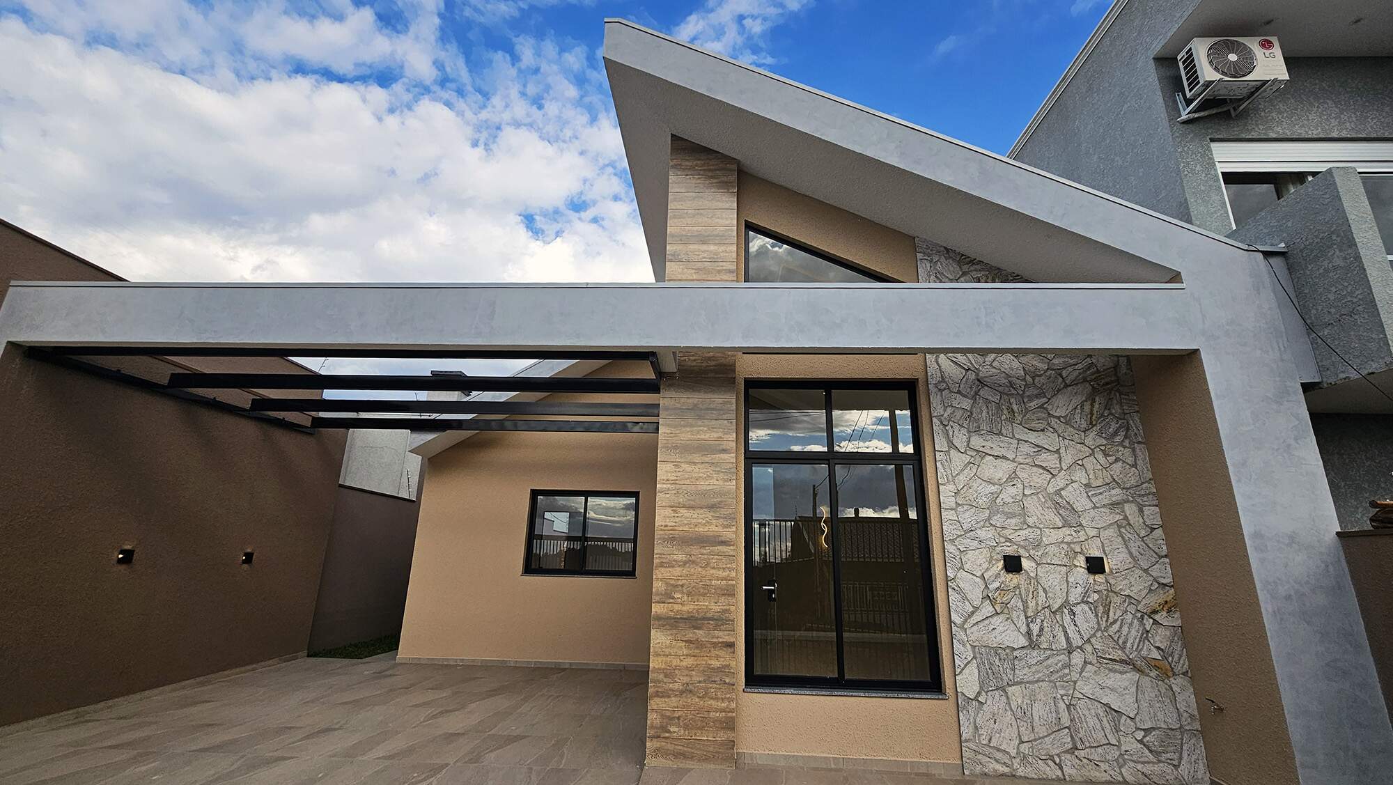 CASA à venda no MIRANTE DA SERRA: 