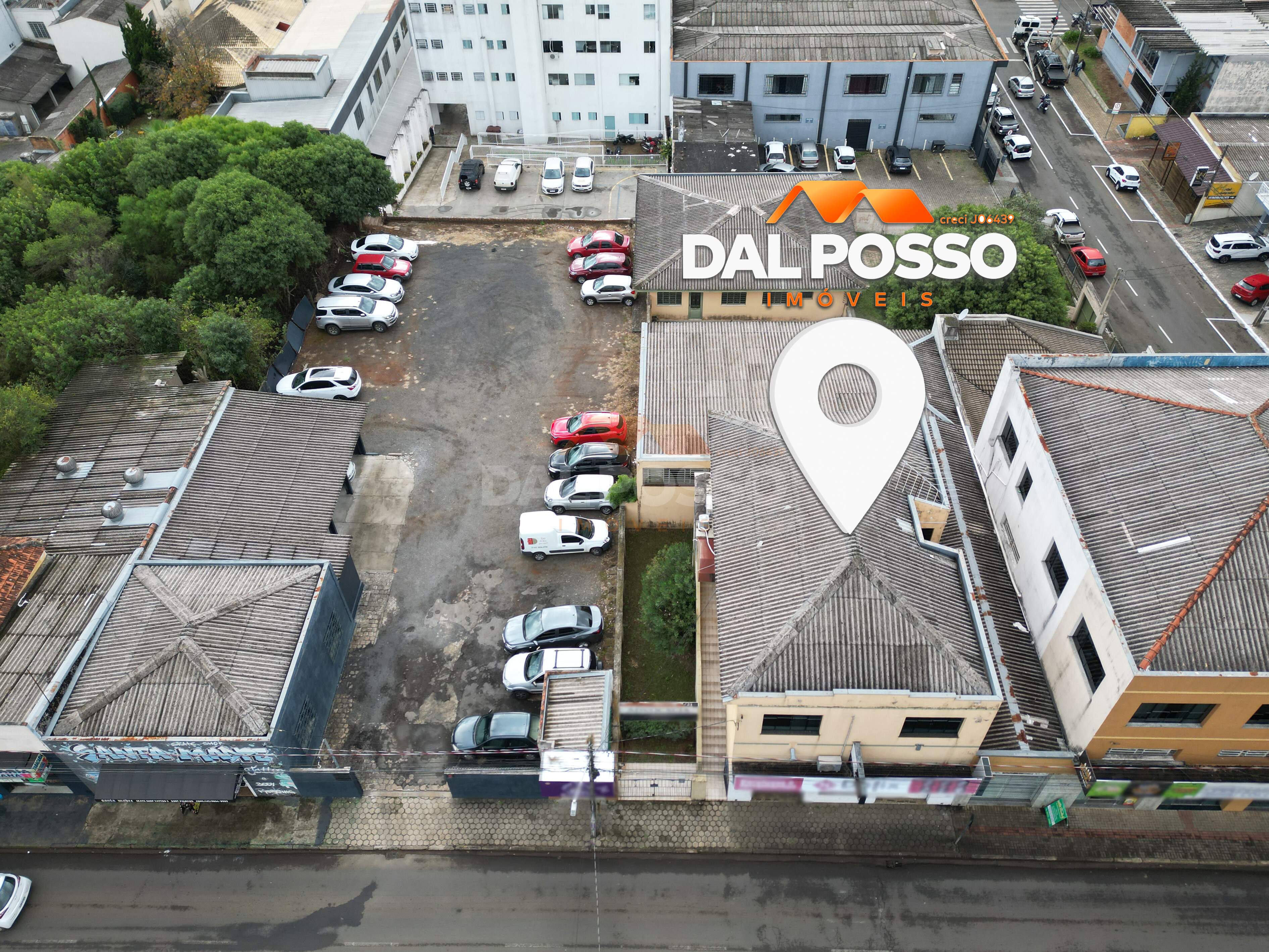 IMÓVEL COMERCIAL à venda no Centro: 