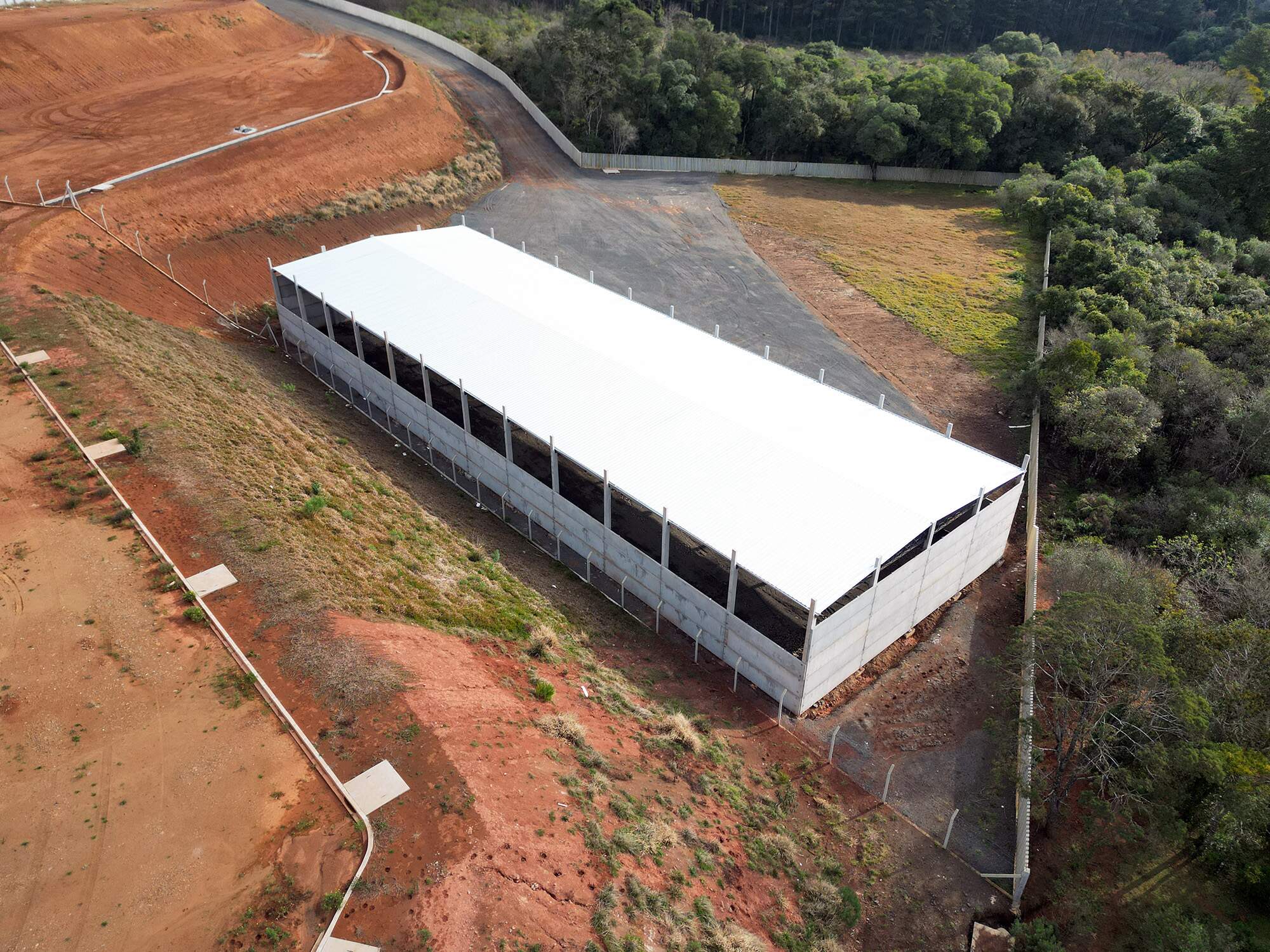 BARRACÃO para aluguel no RESIDENCIAL 2000: 