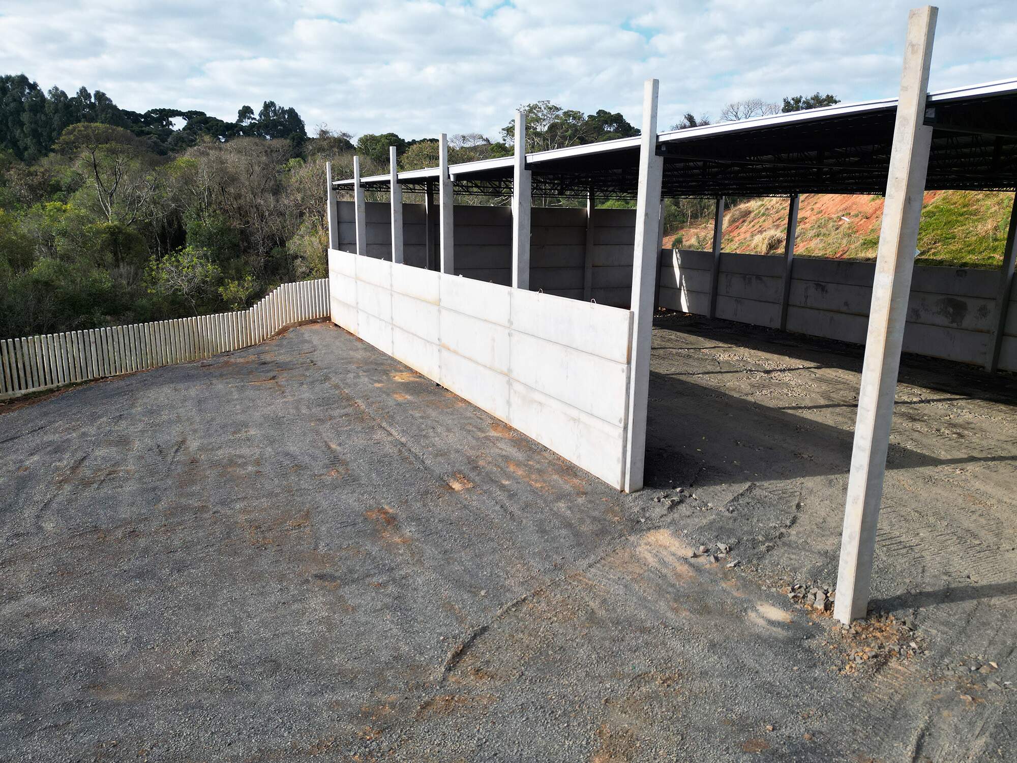 BARRACÃO para aluguel no RESIDENCIAL 2000: 