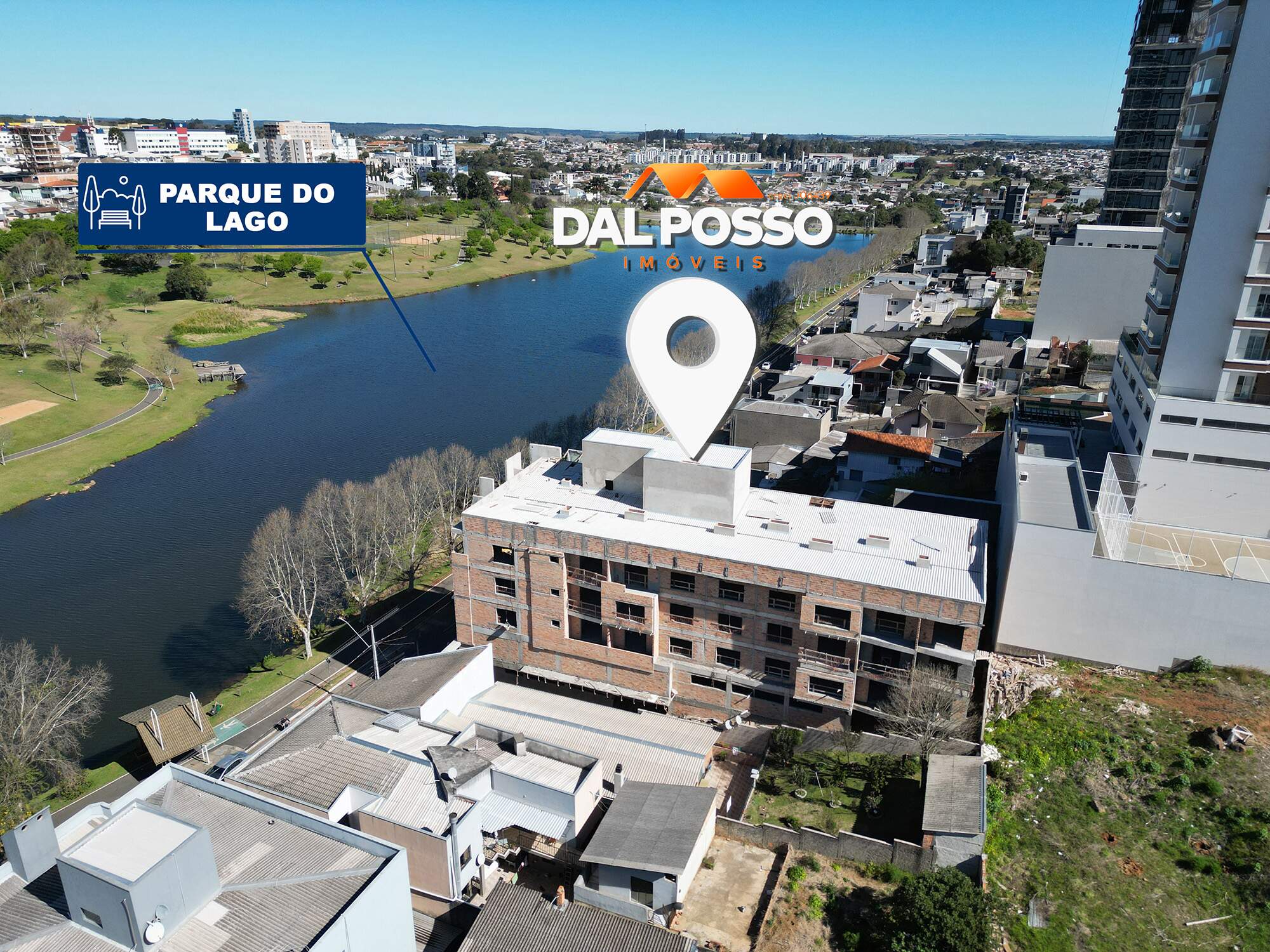 APARTAMENTO à venda no Centro: 