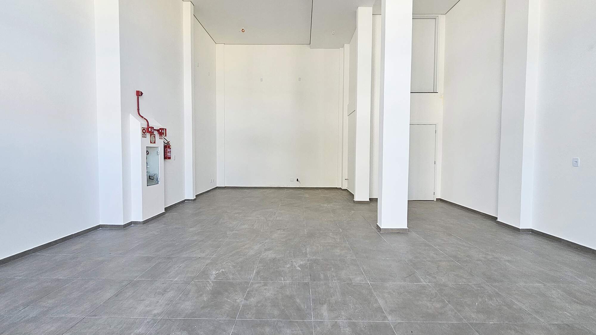 SALA COMERCIAL para aluguel no VILA CARLI: 