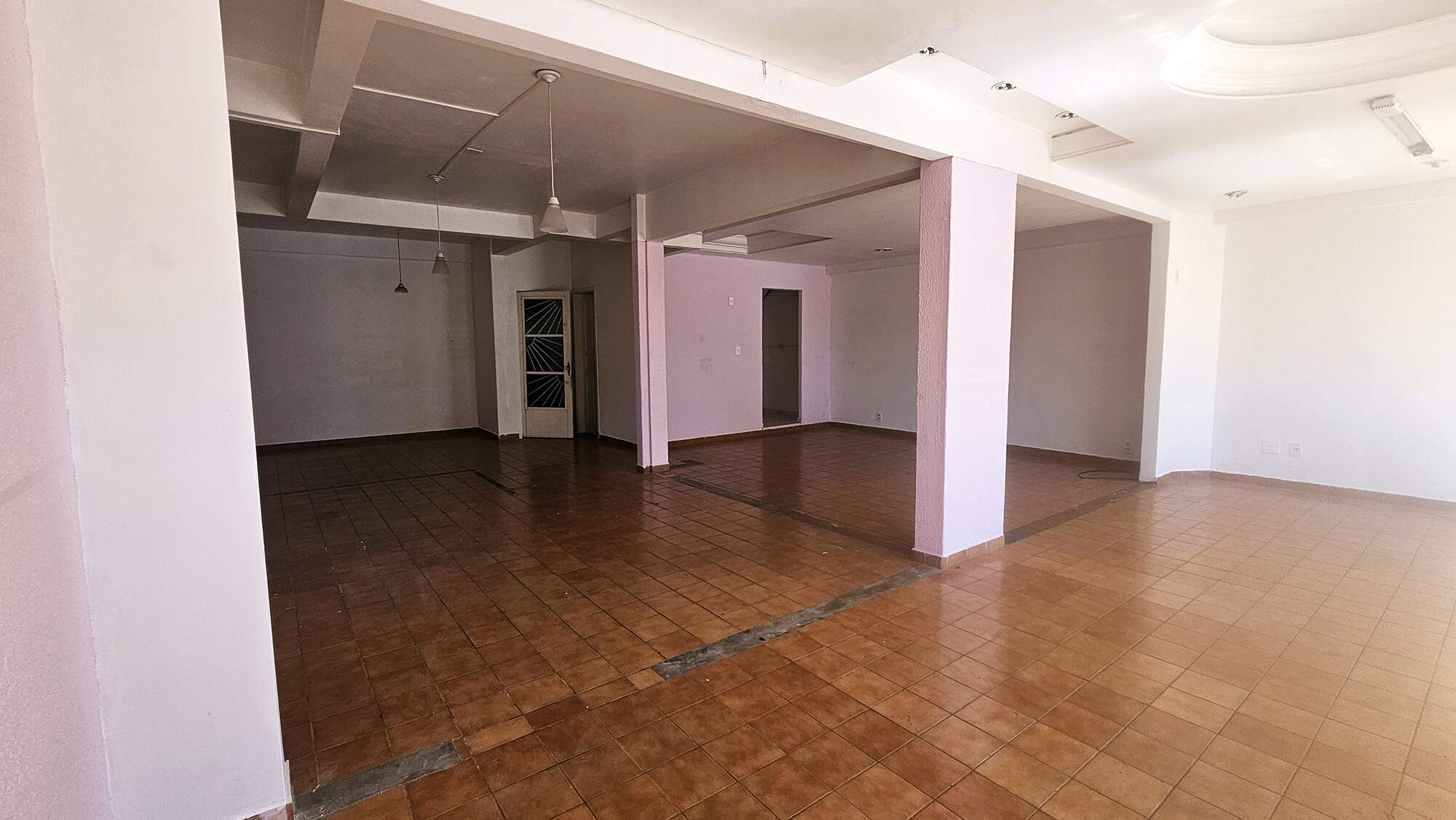 SALA COMERCIAL para aluguel no Centro: 
