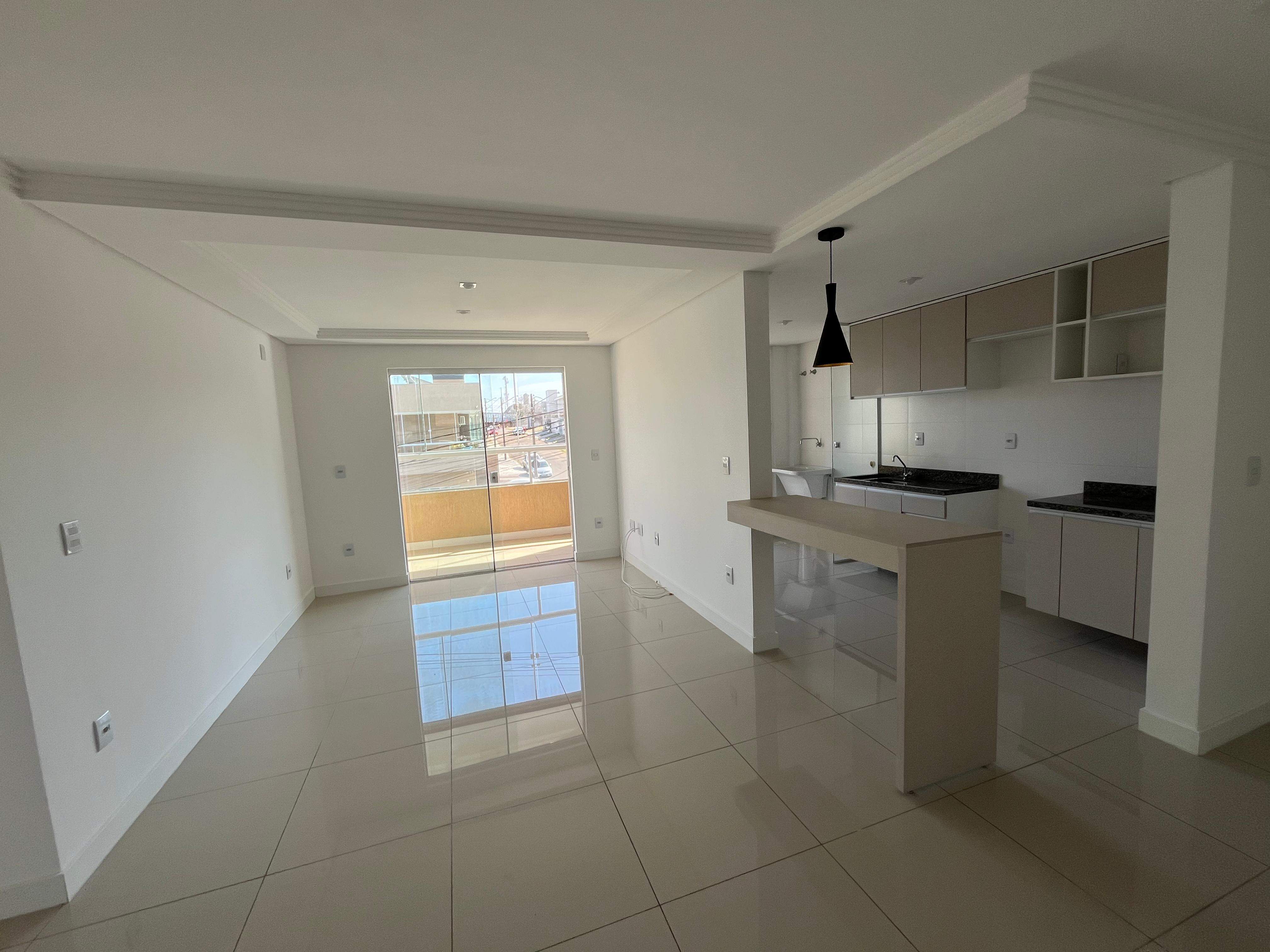 APARTAMENTO à venda no Bonsucesso: 