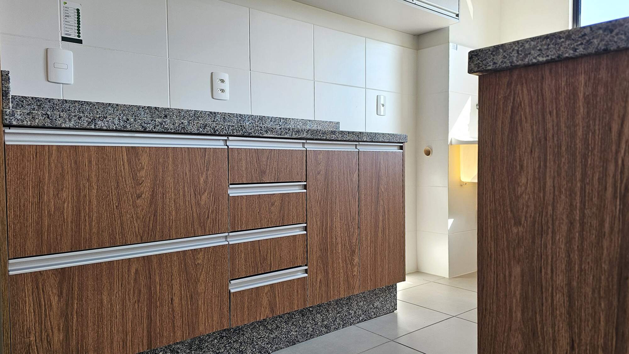 APARTAMENTO para aluguel no BATEL: 