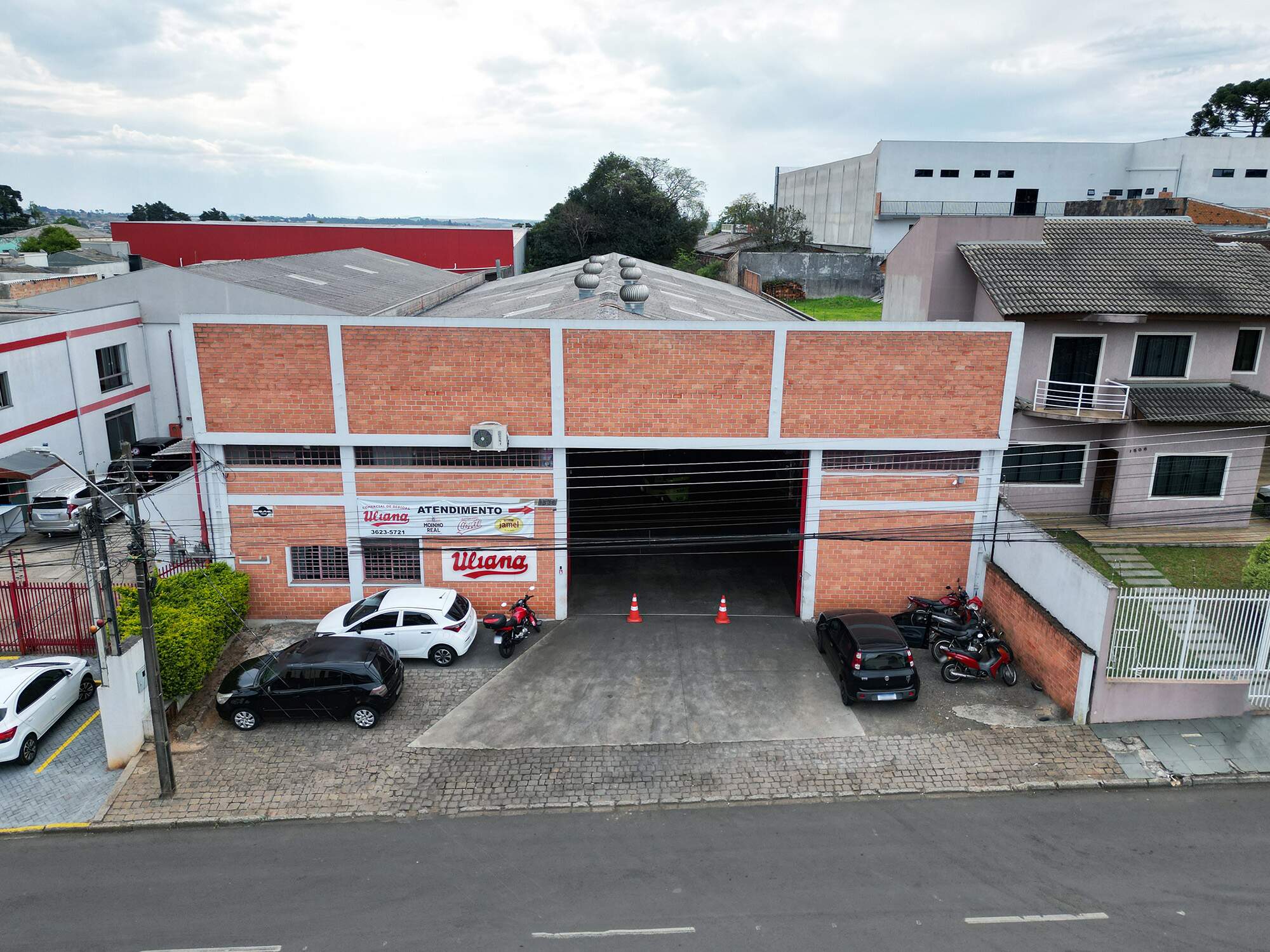 IMÓVEL COMERCIAL à venda no BATEL: 