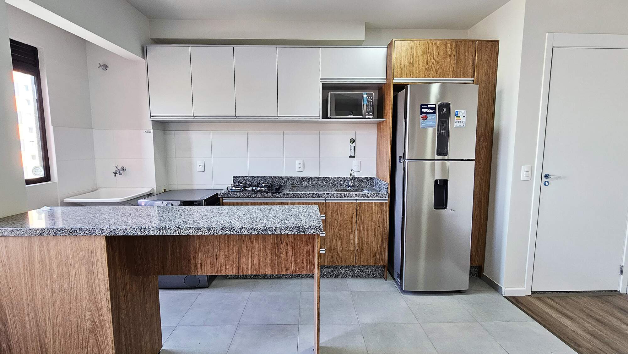 APARTAMENTO à venda no BATEL: 