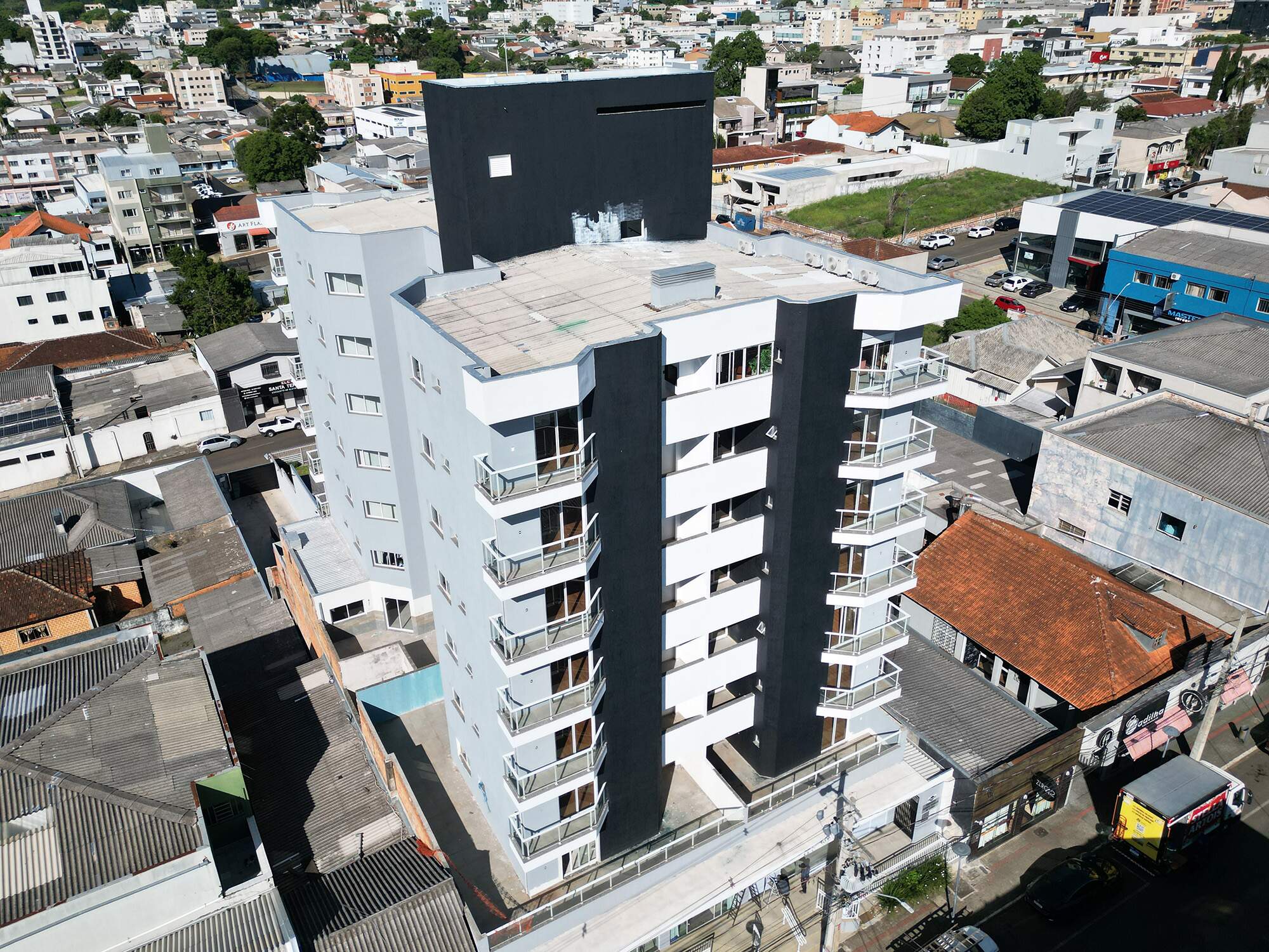 APARTAMENTO à venda no Centro: 