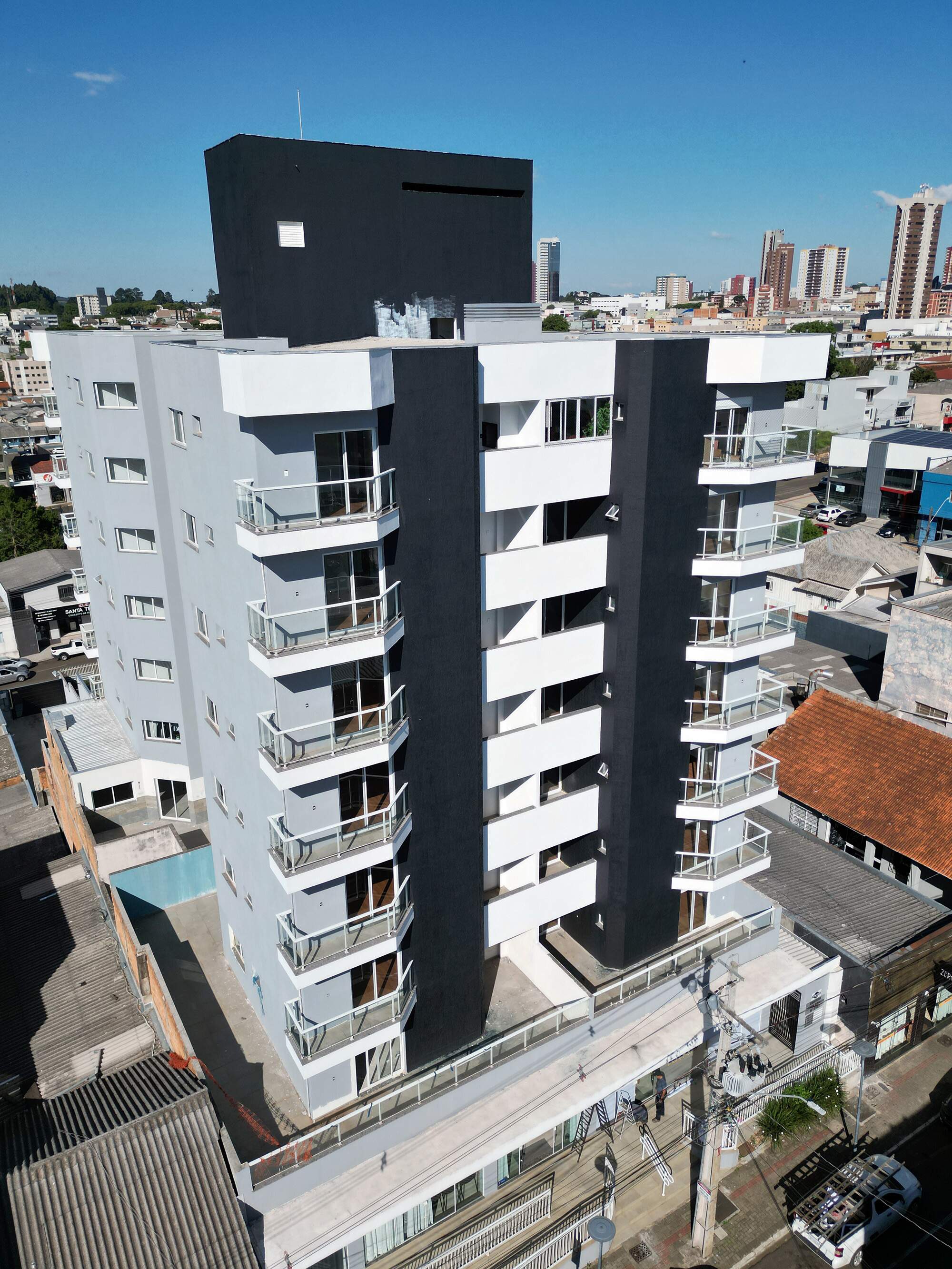 APARTAMENTO à venda no Centro: 