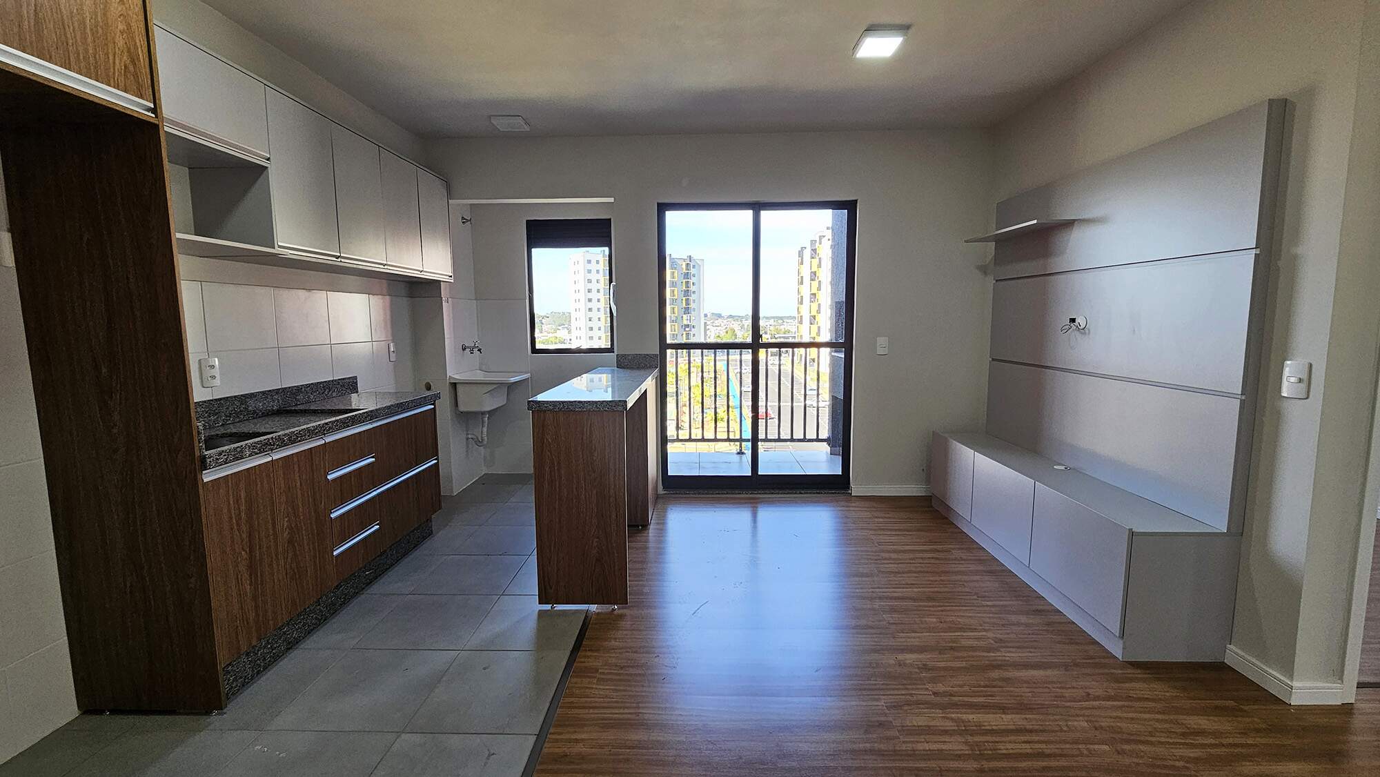 APARTAMENTO à venda no BATEL: 