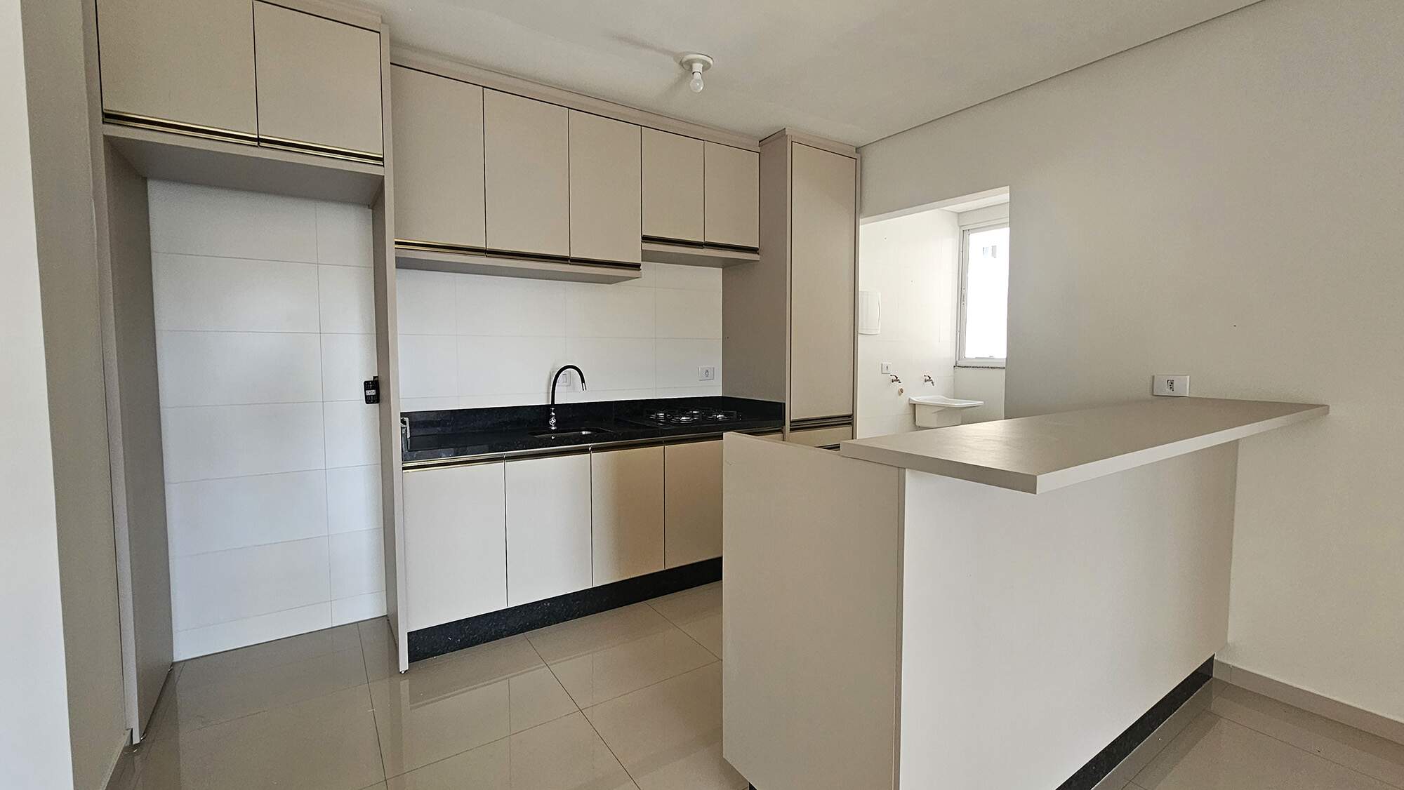 APARTAMENTO à venda no Santa Cruz: 