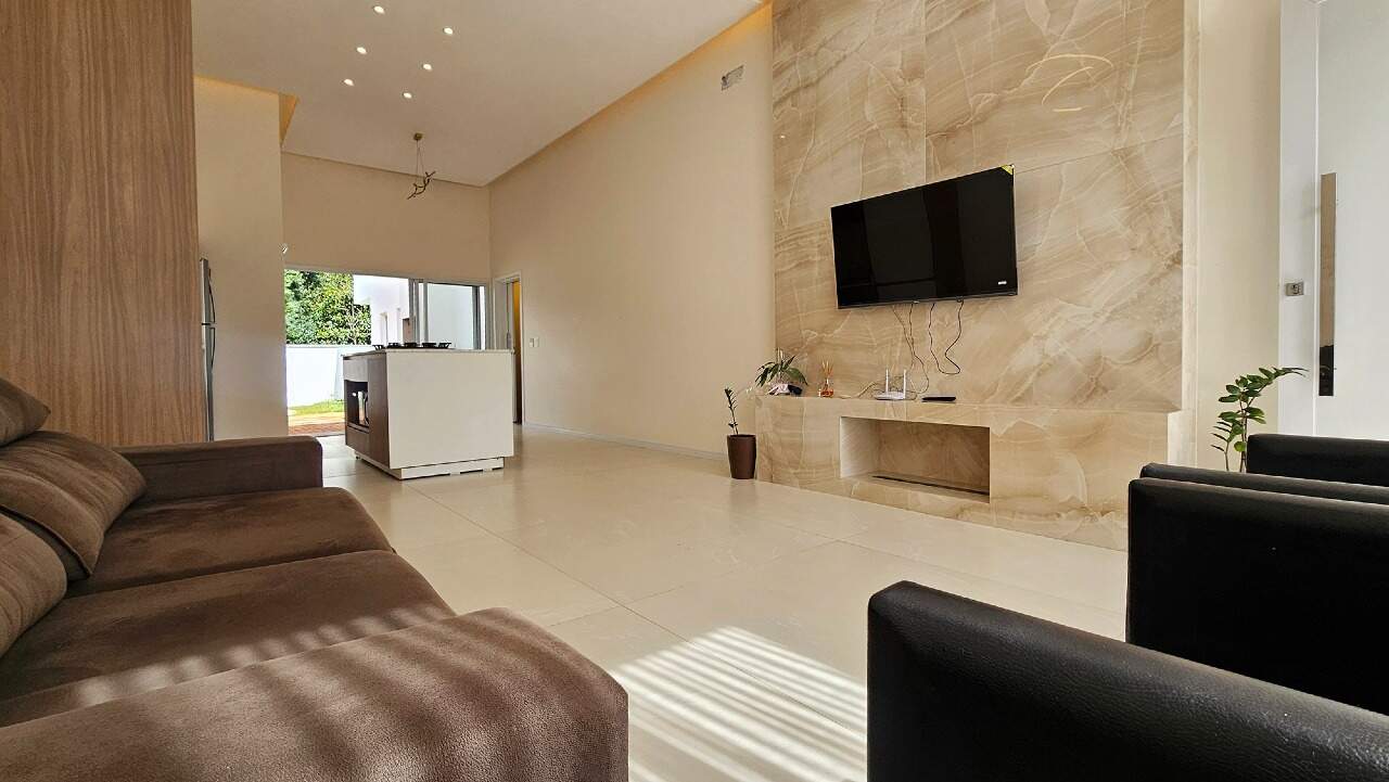 CASA à venda no MIRANTE DA SERRA: 
