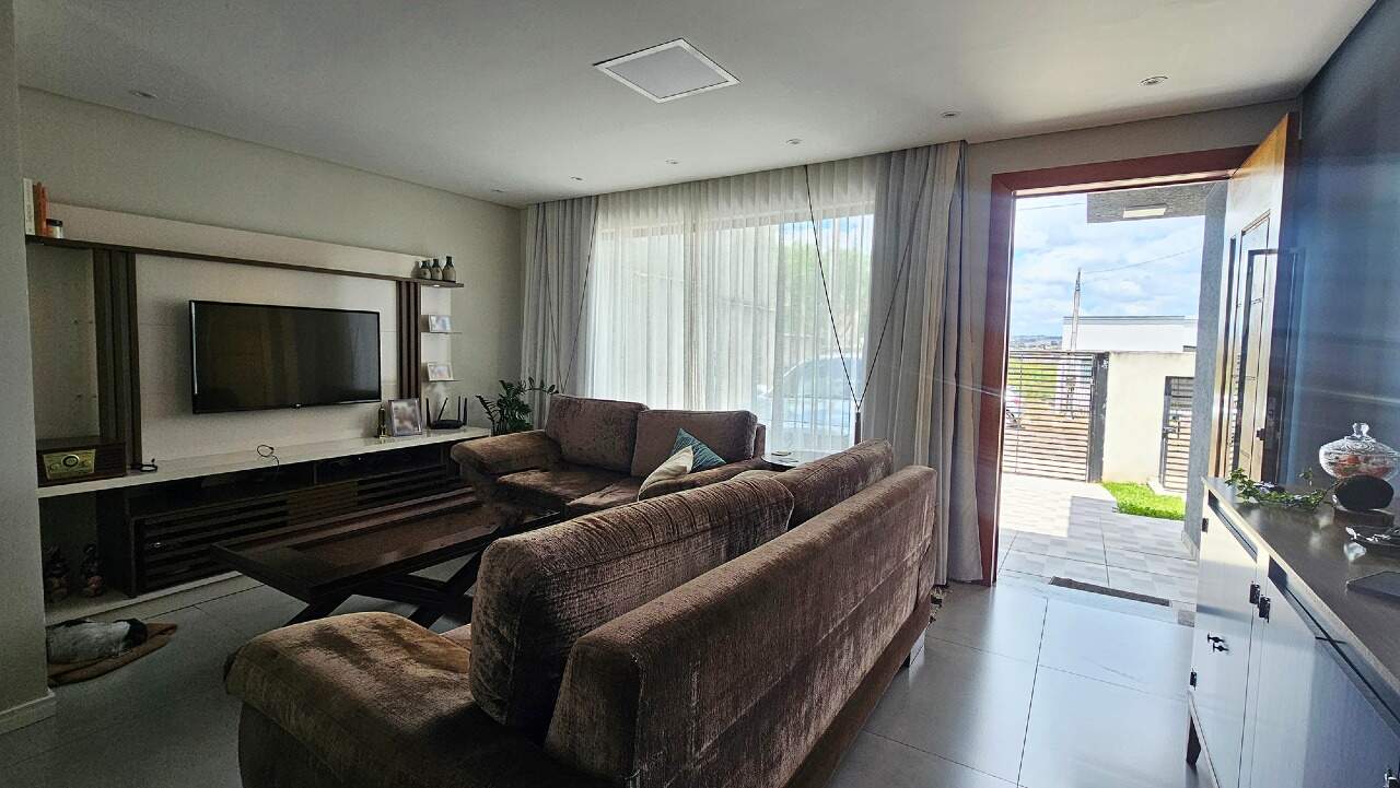 CASA à venda no JOÃO GELINSKI: 