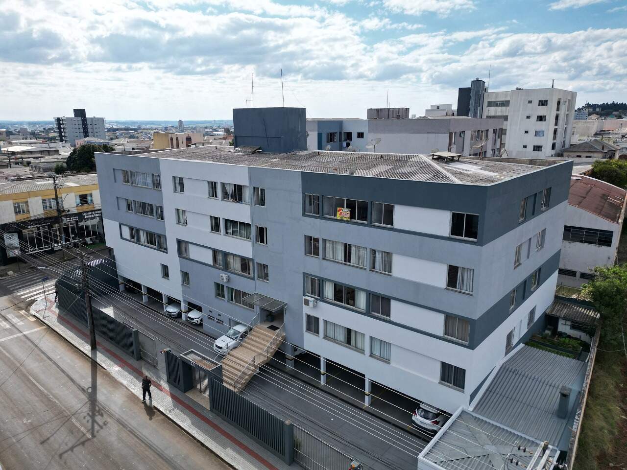 APARTAMENTO à venda no Centro: 