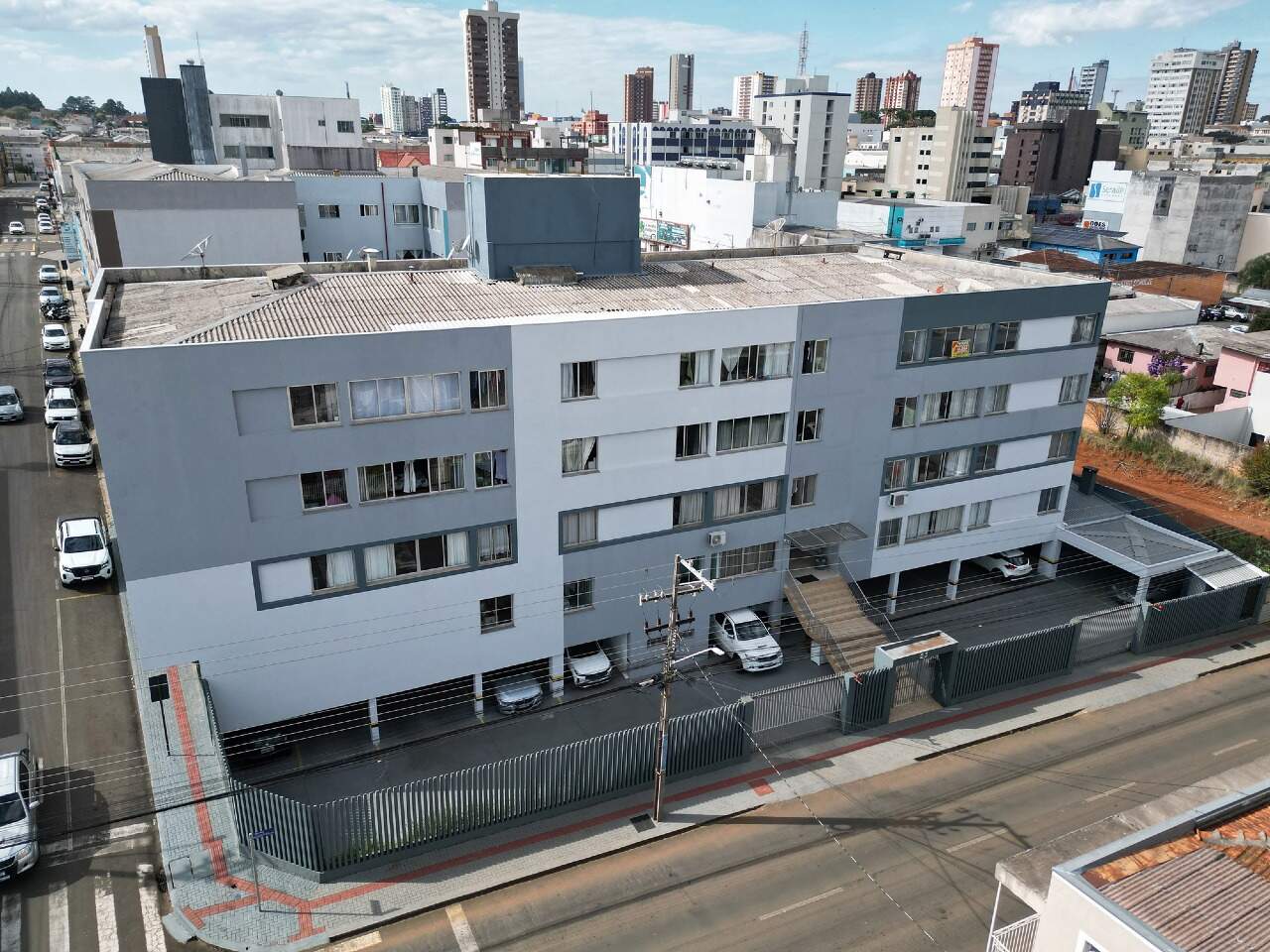 APARTAMENTO à venda no Centro: 