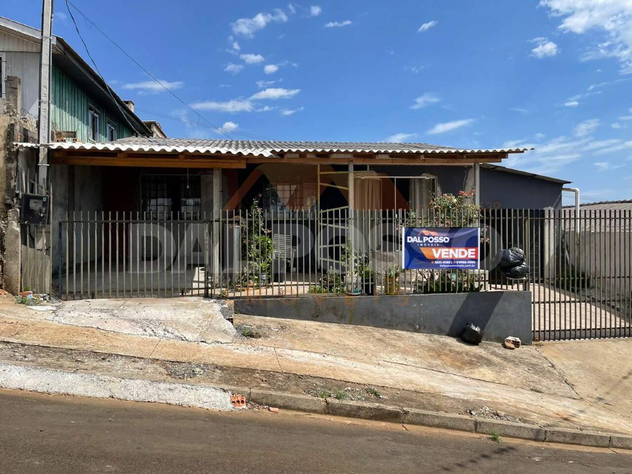 CASA à venda no INDUSTRIAL: 