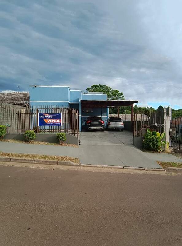 CASA à venda no Bonsucesso: 