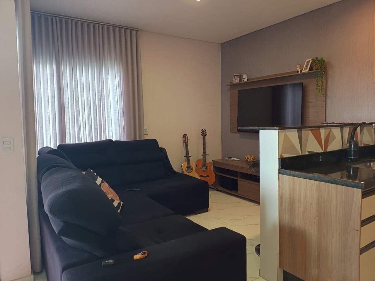 CASA à venda no Bonsucesso: 