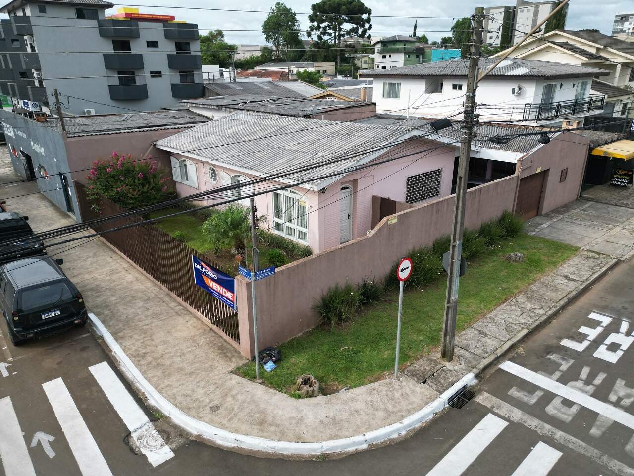 CASA à venda no Centro: 