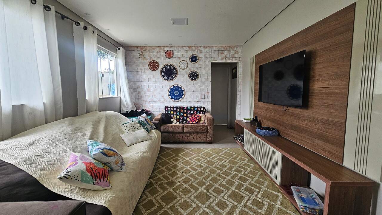 CASA à venda no Santa Cruz: 