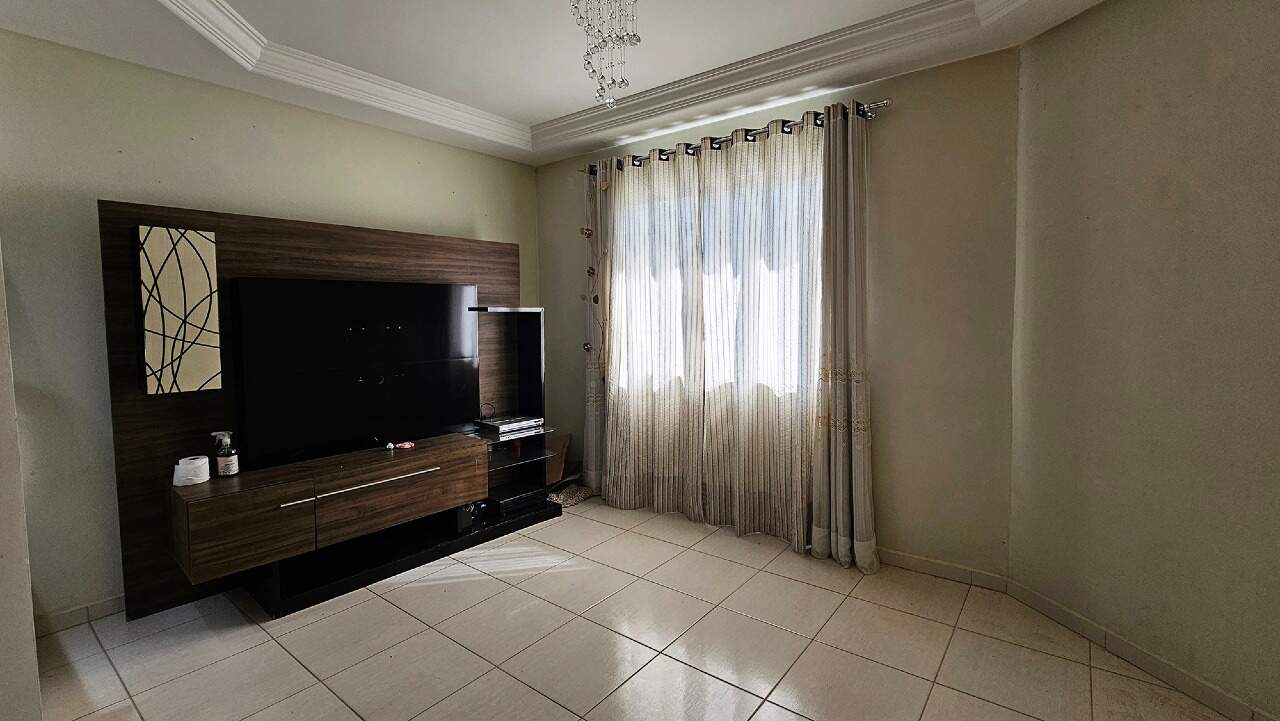 CASA à venda no ALTO DA XV: 