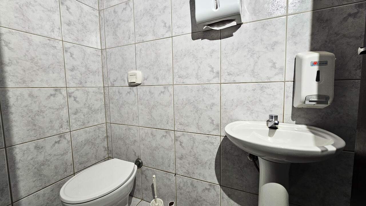 SALA COMERCIAL para aluguel no Centro: 