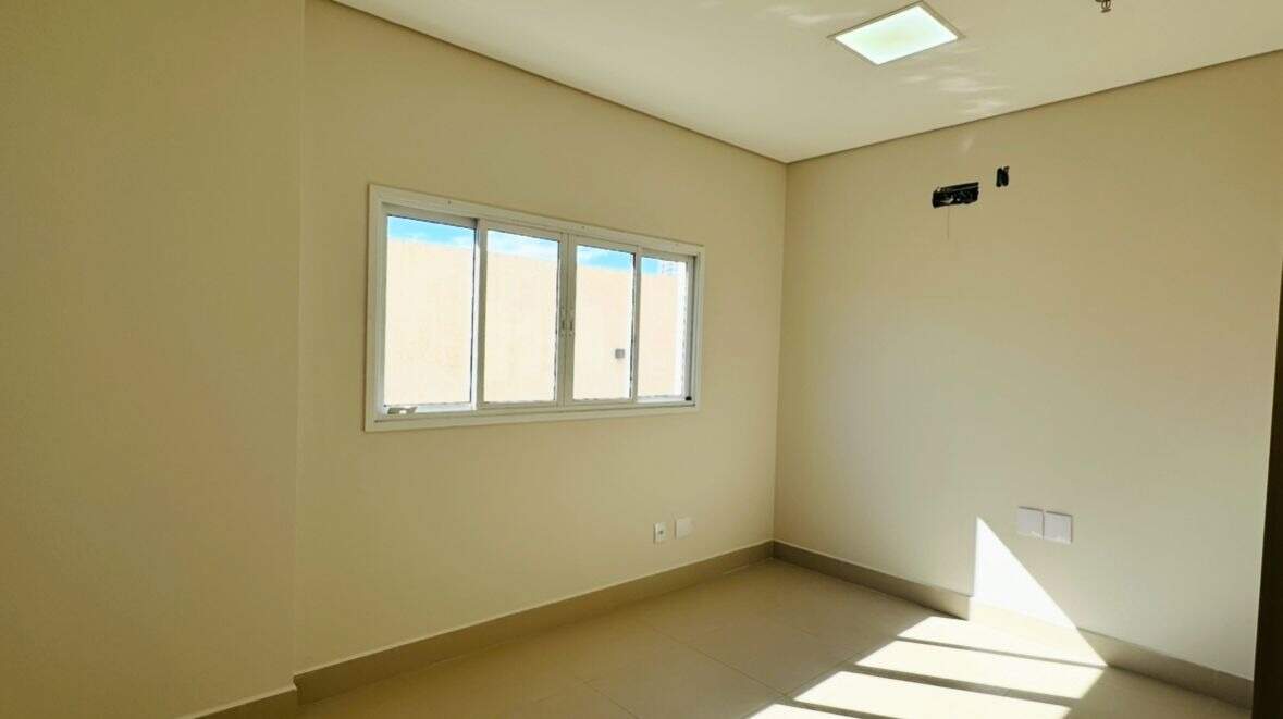 SALA COMERCIAL para aluguel no CIDADE DOS LAGOS: 