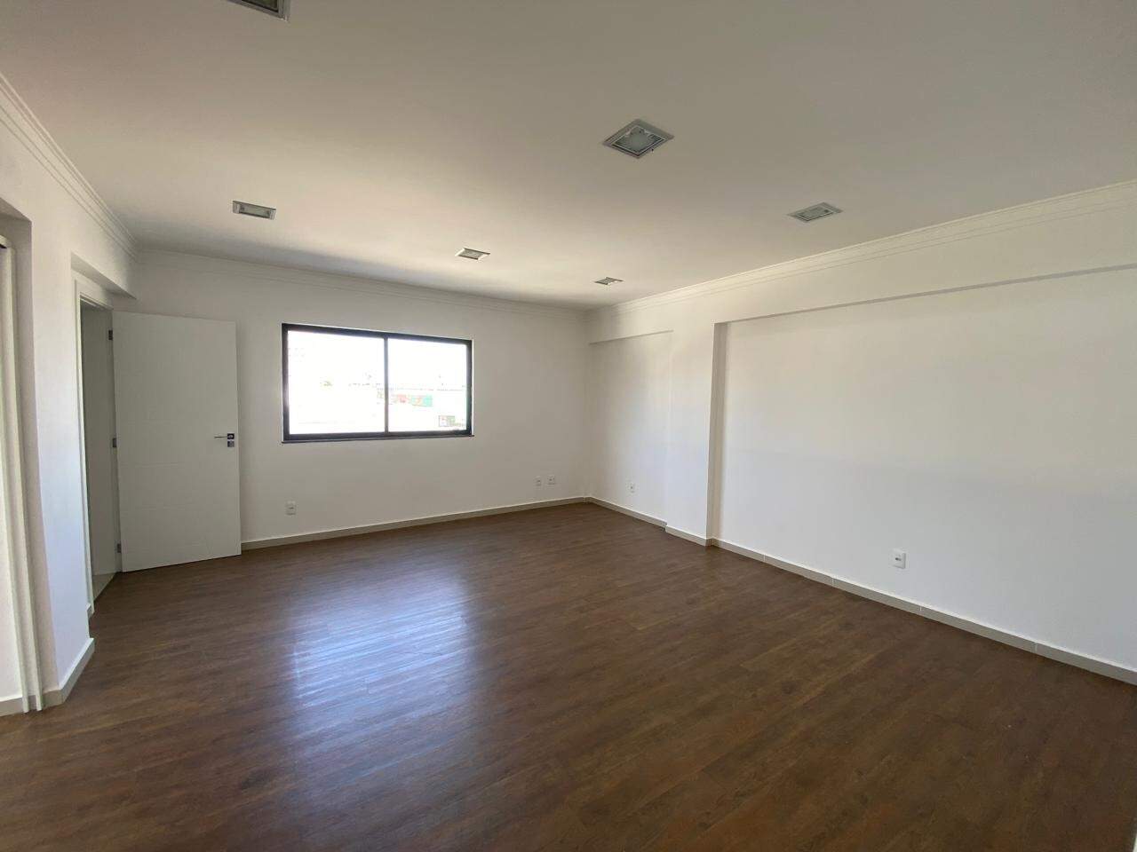 SALA COMERCIAL para aluguel no Centro: 