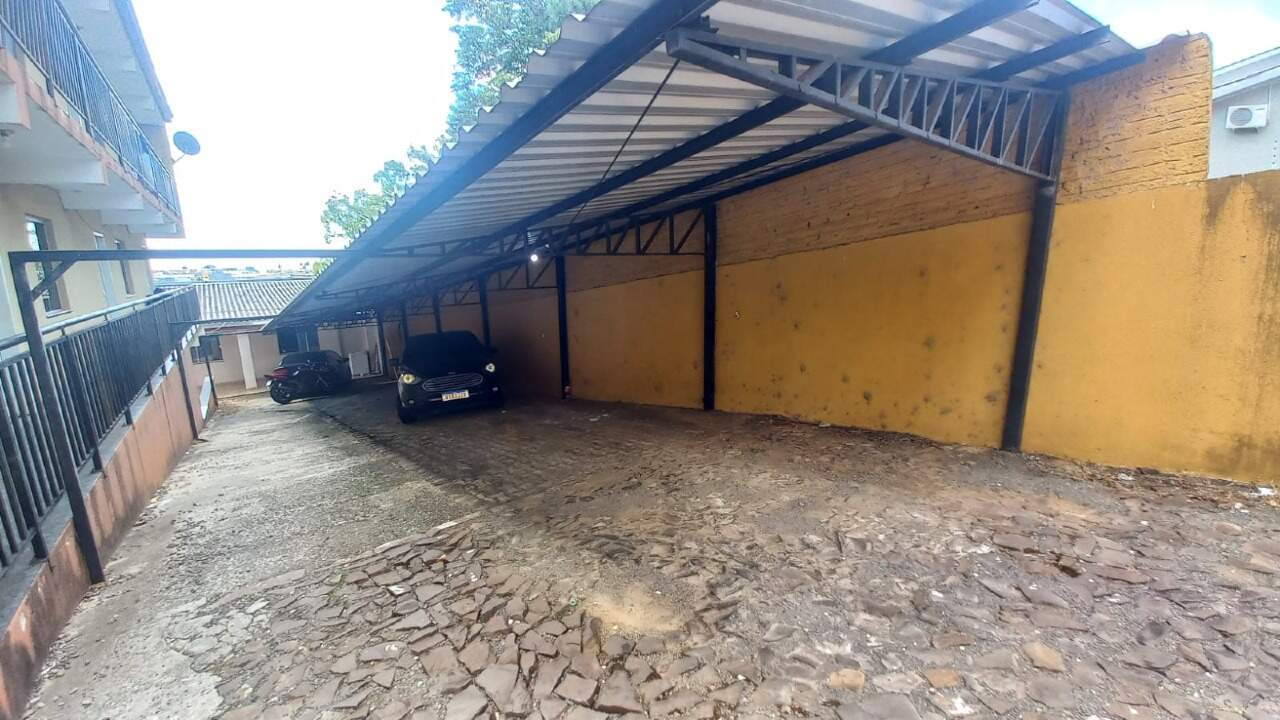 KITINET para aluguel no Bonsucesso: 