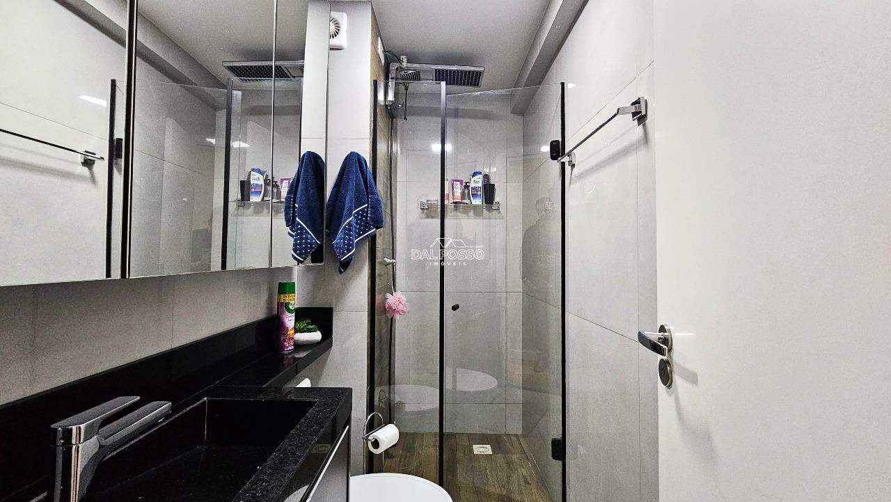 APARTAMENTO à venda no Boqueirão: 