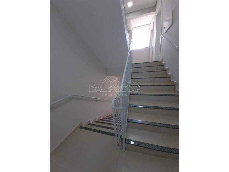 APARTAMENTO à venda no Bonsucesso: 