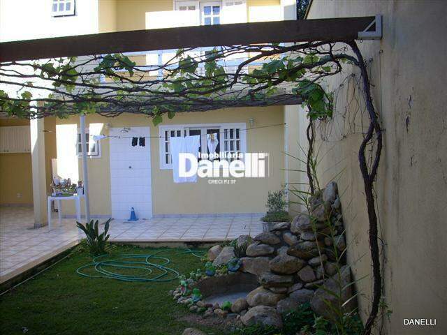 Casa em Condomínio à venda no Independência: 